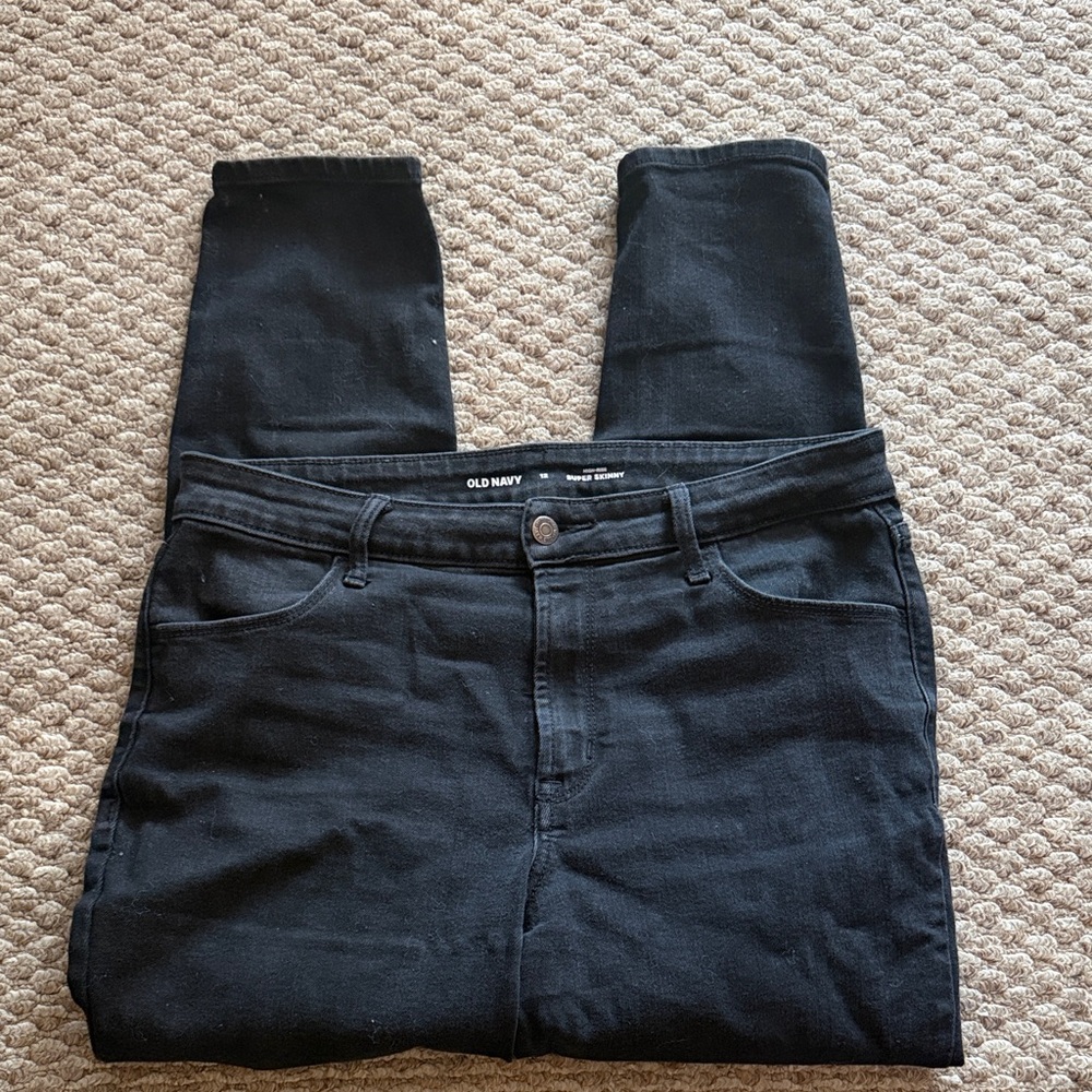 Old Navy high rise, super skinny size 12 jeans
